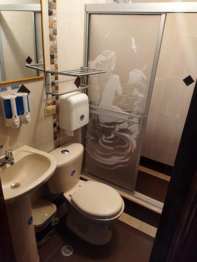 Hotel Velanez Suite ريوبامبا المظهر الخارجي الصورة